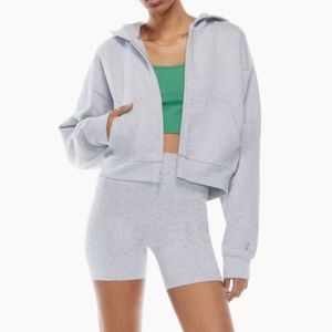 NWT Aritzia TNA Extra Fleece Boyfriend Boxy Zip Hoodie Heather Chrome Size Small